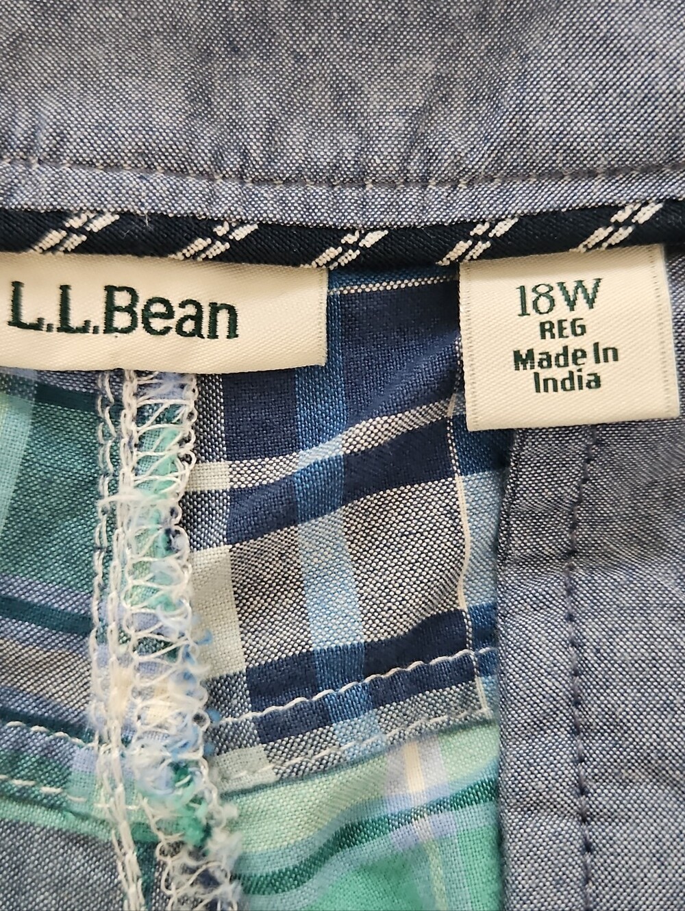 NWT L.L. Bean women’s Patchwork Plaid Shorts in Blue and Green - Picture 9 of 11